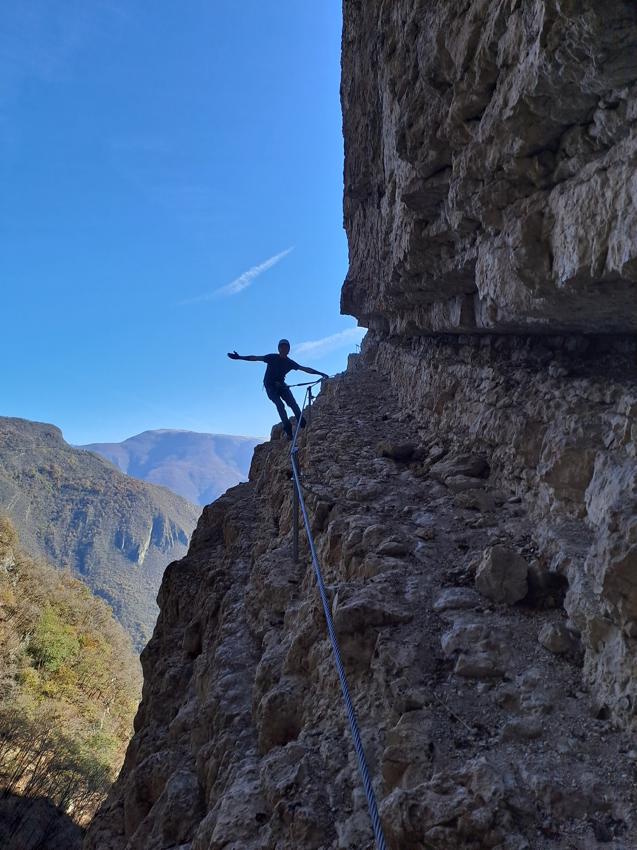 A34: Machen sie eine Pose (Ferrata Gerardo Sega, Gardasee, 01.11.2024)
