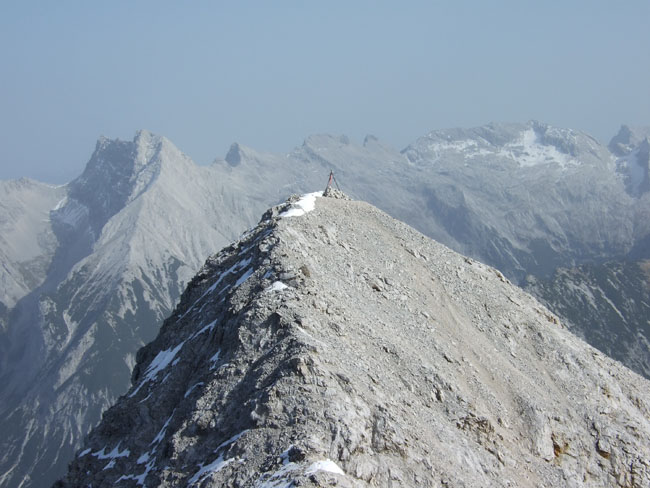 B15: stl. Praxmarerkarspitze, Karwendel (13.10.08)
