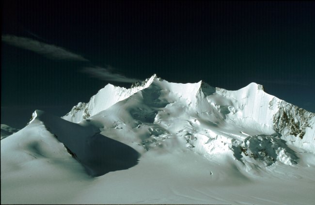 B8: Nadelgrat, Wallis (05.08.02)