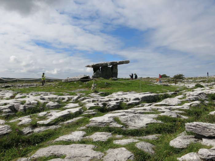 ST39: Dolmen (Poulnabrone, Irland, 05.08.16)