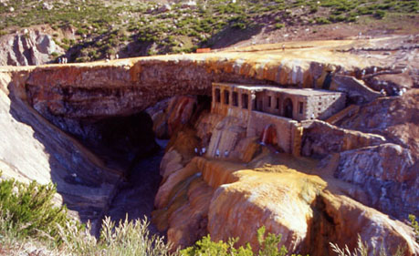 Puente del Inca