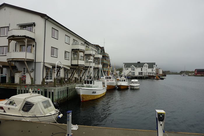 Henningsvaer