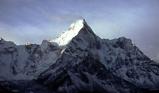 Ama Dablam ber dem Chukhung Tal